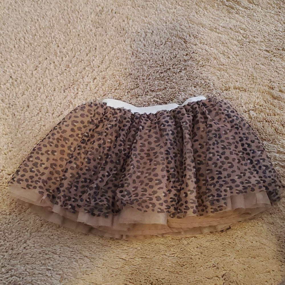 Girls leopard print skirt